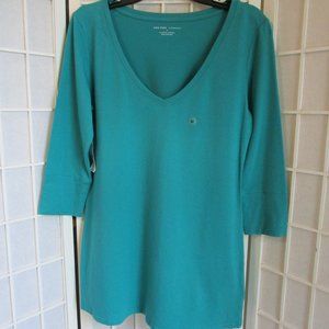 NWT Teal V-Neck 3/4 Sleeve Shirt